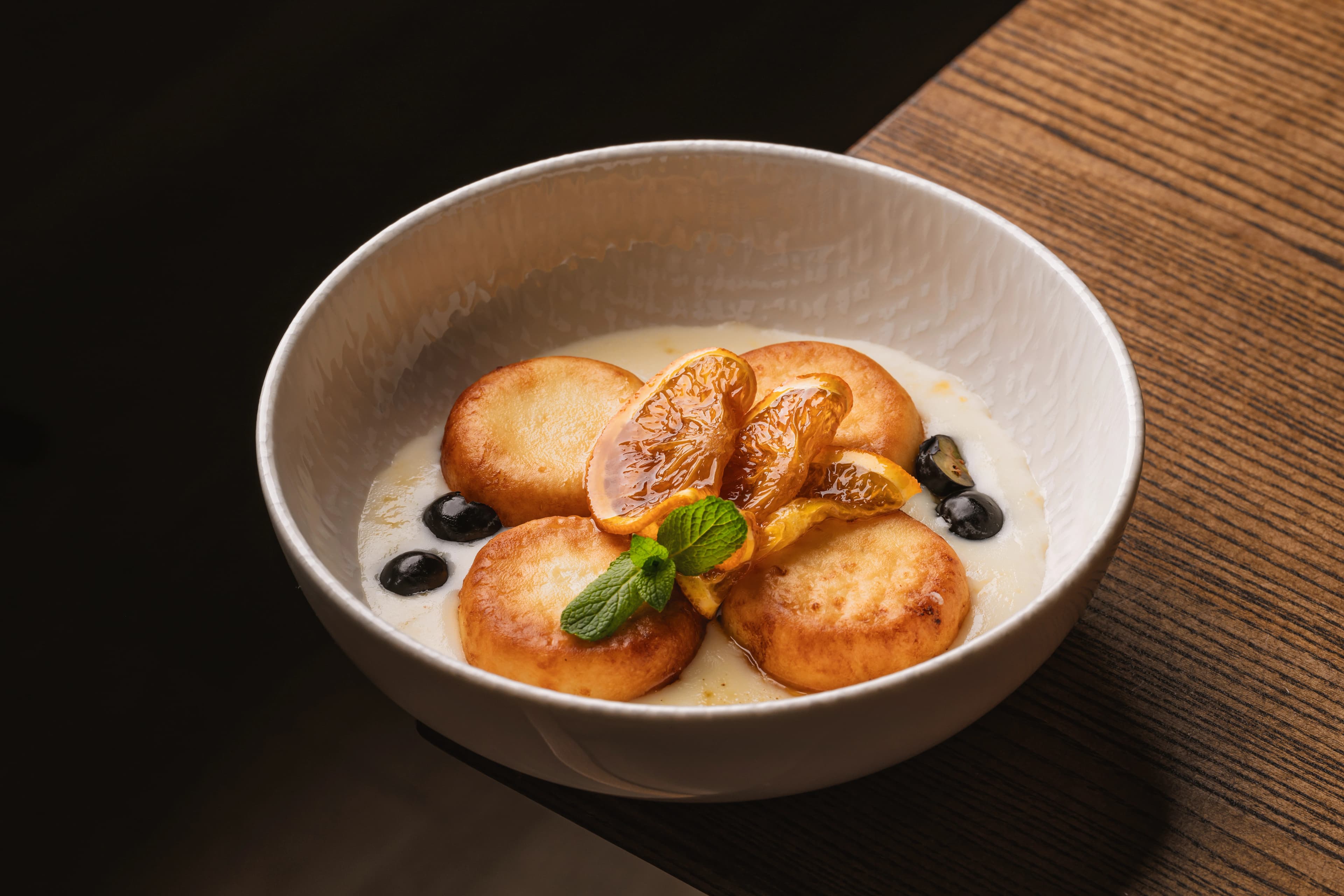 On weekends, the chef prepares a dish of the day that will surprise even regular guests.