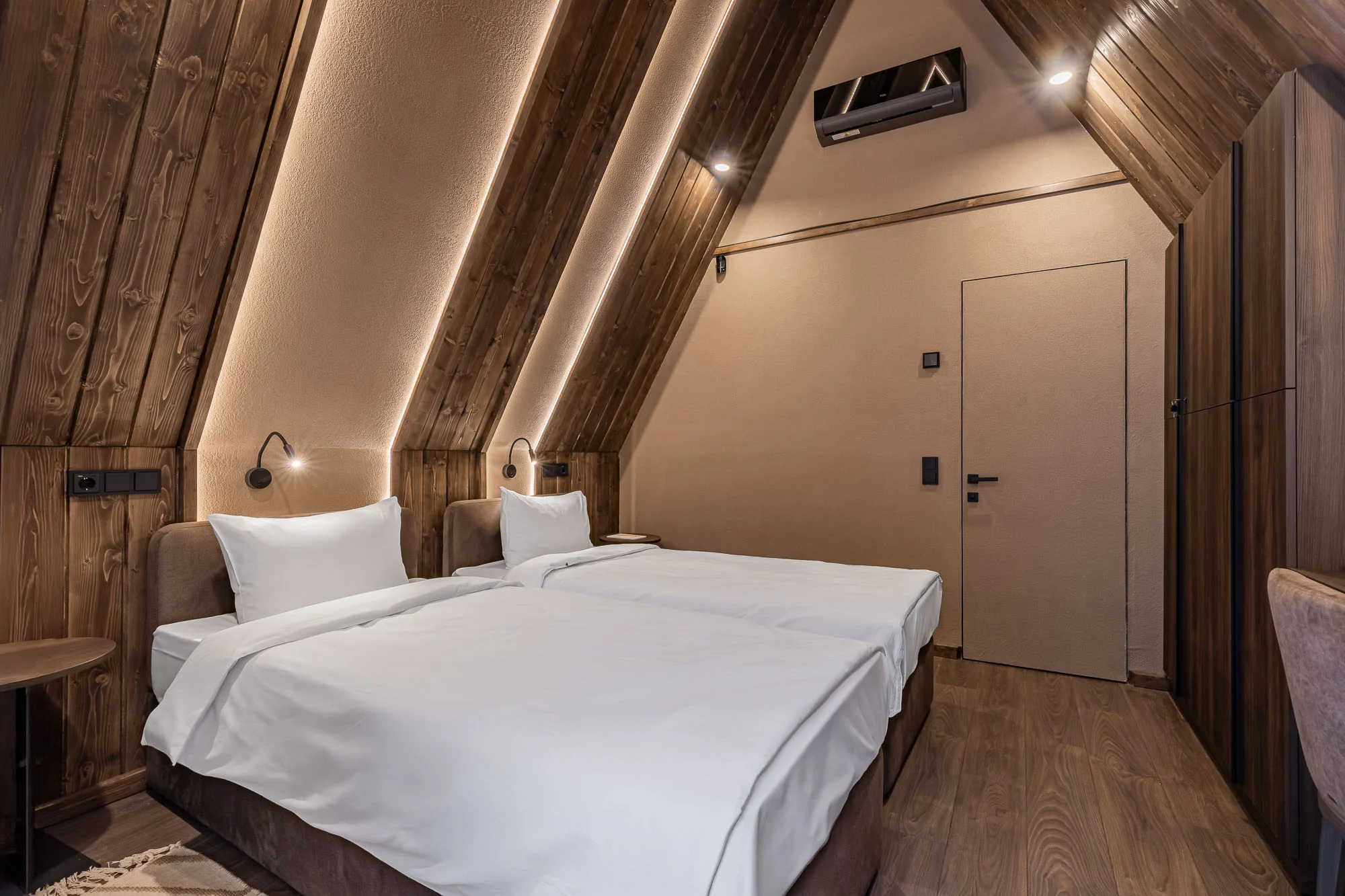 A-frame Forrest Duet bedroom3