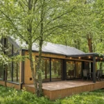 Family Comfort outside summer